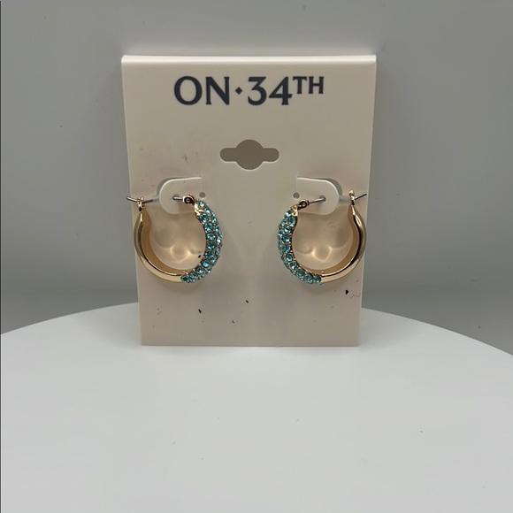 861. On 34th Gold and Blue Hoop Earrings‎ - Picture 1 of 4